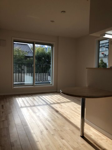 【居間・リビング】