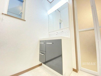【内装】 | 芝下１丁目住宅 | 独立洗面台ございます☆