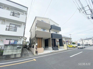 【外観】 | 芝下１丁目住宅 | 左側がA棟になります☆