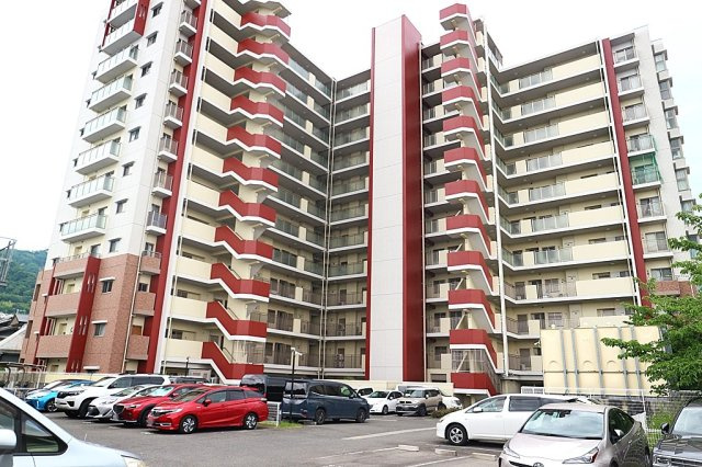 【外観】 | メゾンドール瓢箪山