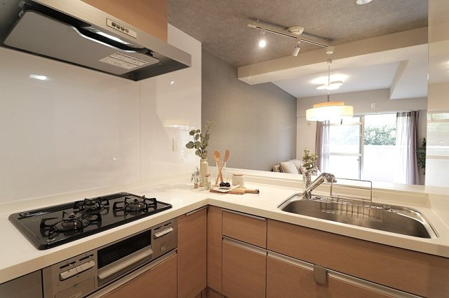 【キッチン】 | あべのドルチェ | 【L型のシステムキッチン☆3口ガスコンロ☆】