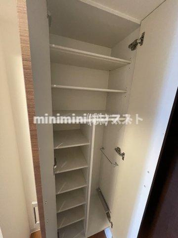 Luxe大阪城南の玄関