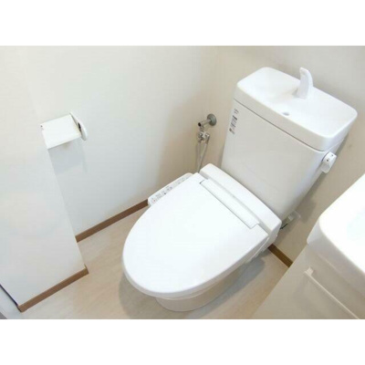 【トイレ】 | ルボワ平喜 | ゆったりとした空間のトイレです