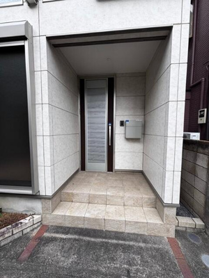 【エントランス】 | ガーデンヒルズ芝宮根Ｂ棟