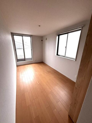 【居間・リビング】 | ガーデンヒルズ芝宮根Ｂ棟