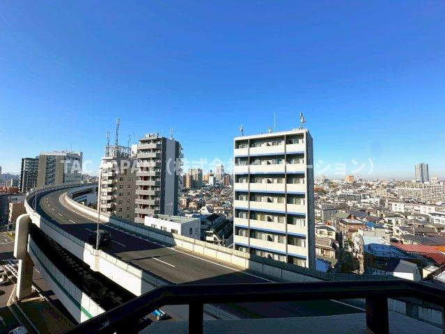 ダイアパレス西巣鴨Ⅱの展望|利便性に優れた巣鴨の街並み。10階から望むロケーションの良さもマンションの魅力のひとつに。