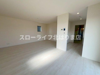 【居間・リビング】 | 加東市多井田3期2号棟