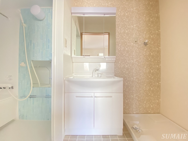 山一東尾久ステーツの独立洗面台|独立洗面台です☆