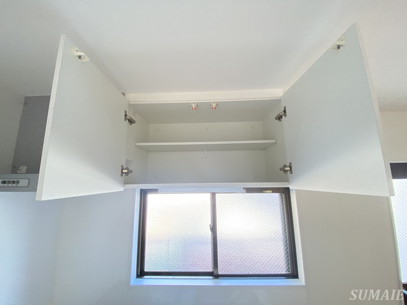 山一東尾久ステーツの収納|キッチン上収納です☆