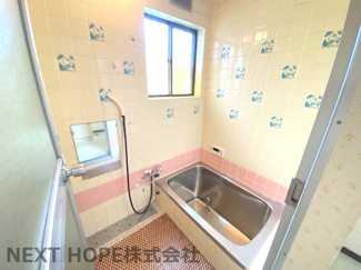【浴室】 | 豊能町希望ヶ丘5丁目中古戸建 | 浴室です♪窓も有り、換気も十分に行えます！