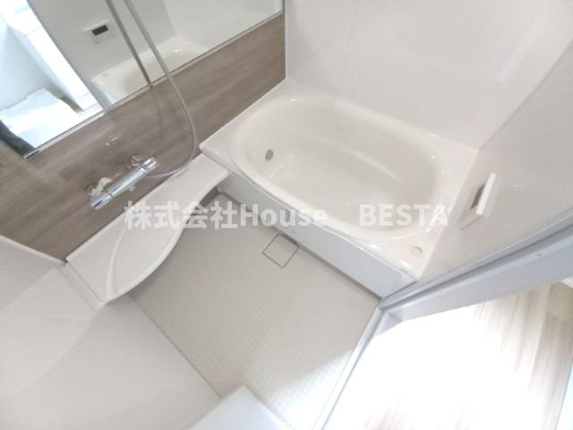 ホワイトメゾン御影中町の浴室