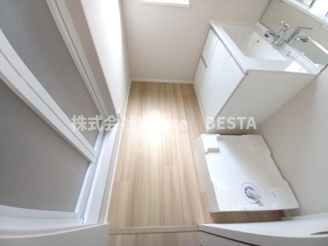 ホワイトメゾン御影中町の洗面所