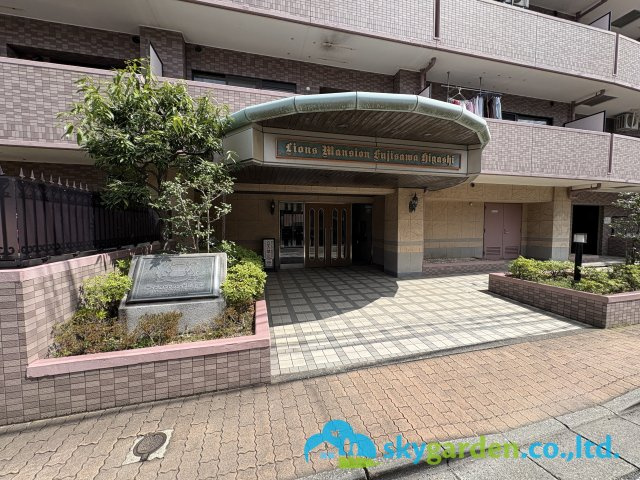 ライオンズマンション藤沢東のエントランス|清潔なエントランスです