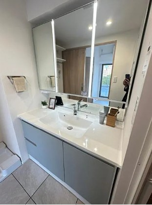 【独立洗面台】