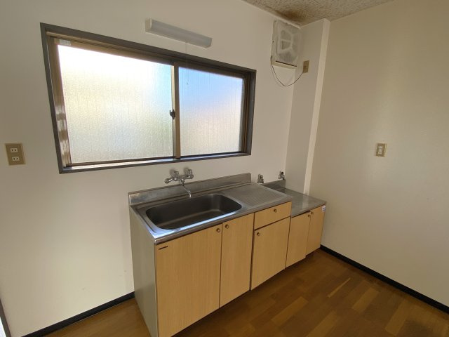 ケイナンマンションのキッチン