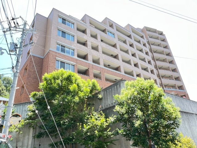 グランドメゾン万博公園南