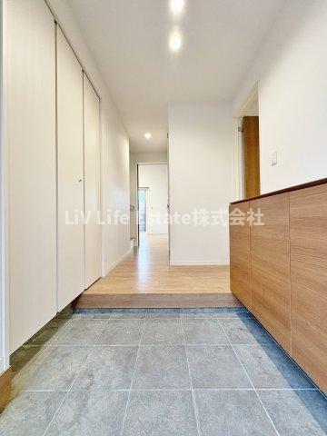 フィーカJ棟の玄関