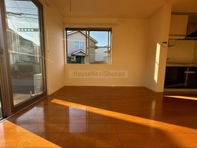 【居間・リビング】 |  HILL TOP TATSUNODAI PARK