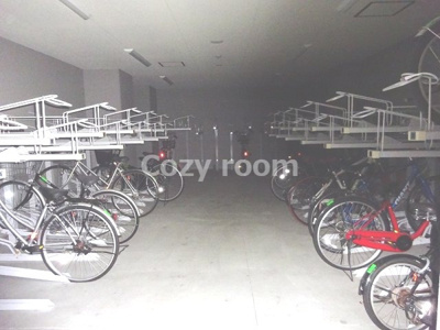 【その他共用部分】 | エスリード江坂江の木町 | 自転車置き場
