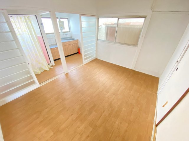 メイコウカルチャーの洋室