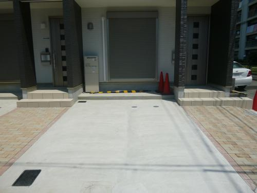 名古屋市中川区中島新町２丁目のテラスの外観