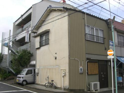 垣崎貸家の外観