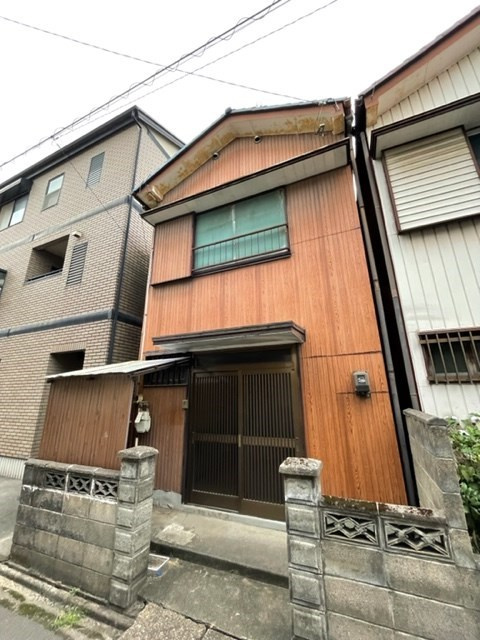 南区要町２丁目貸家の外観