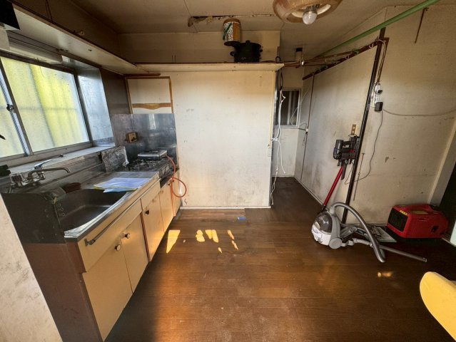 鹿嶋市大字志崎　中古戸建のキッチン