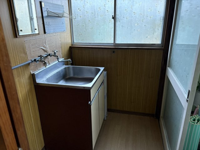 下田市　笹峯台の洗面所