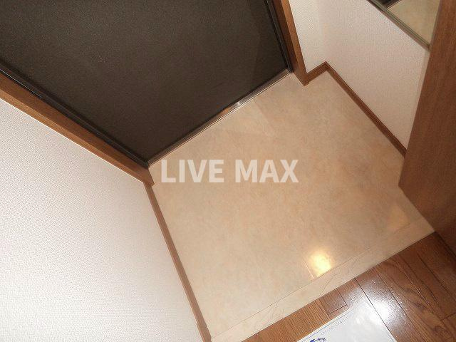 【玄関】ベラジオ四条烏丸Ⅲ