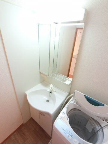 【独立洗面台】