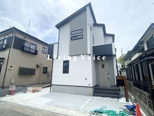 【前面道路含む現地写真】 | 【仲介手数料０円】小田原市小八幡3丁目　新築一戸建て | 小田原市小八幡3丁目　新築一戸建て