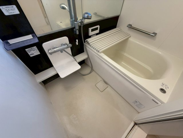 コーポ大安寺Ⅲの浴室