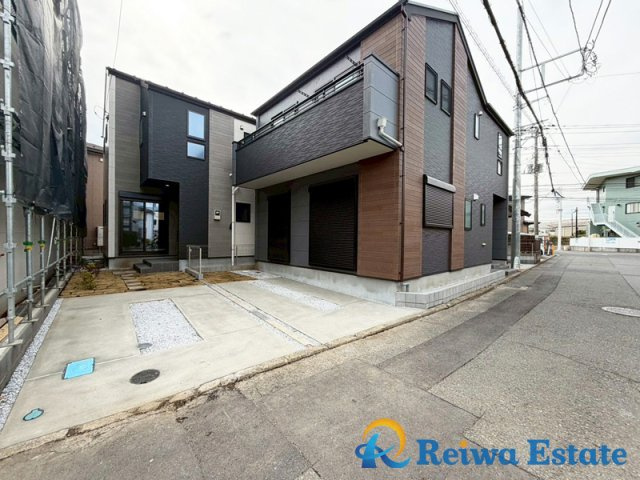 新築戸建　茅ヶ崎市今宿の前面道路含む現地写真|周辺にはスーパー・公園・学校などが揃い、生活環境も良好です。
