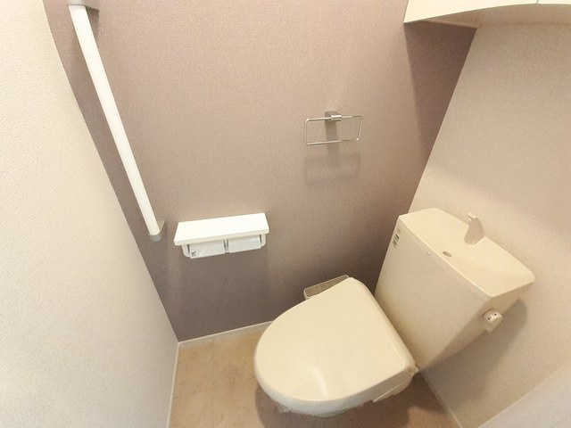 アーモンドアイのトイレ