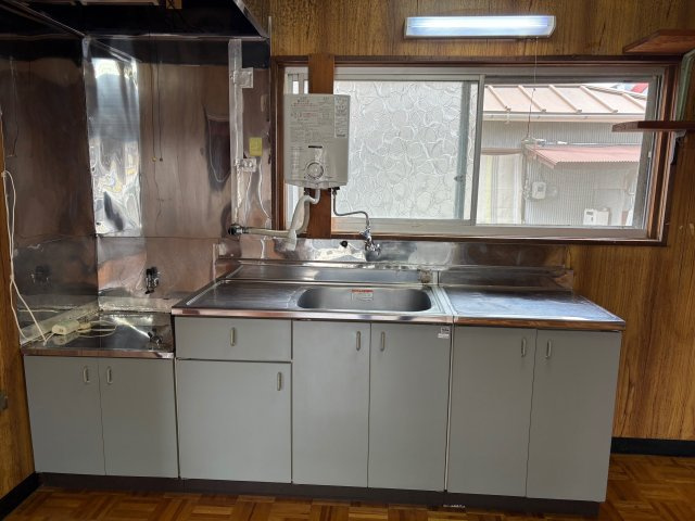 下田市　武ガ浜のキッチン