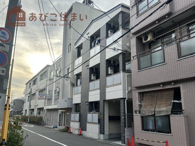 ラルーチェ杉本町