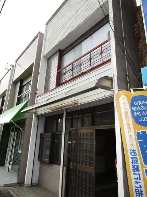 天道町２－１１貸倉庫の外観