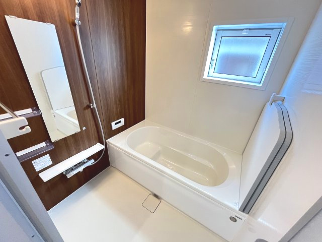 【浴室】 | 福岡市東区青葉6丁目1期　1号棟（全2棟）【仲介手数料無料・0円】 | 現地写真。浴室です。