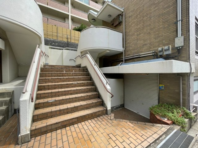 メゾン・ド・上高丸のエントランス