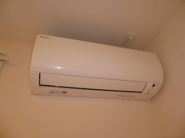 レーベンプラッツの設備|洋室エアコン