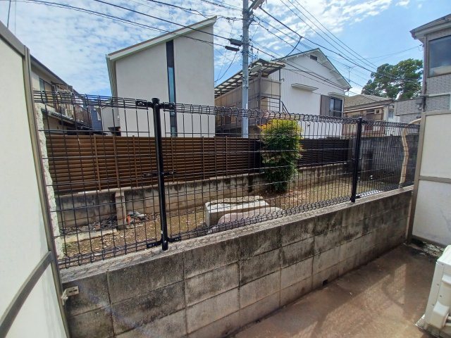 弥生荘の庭|お庭でゆったりと過ごせます