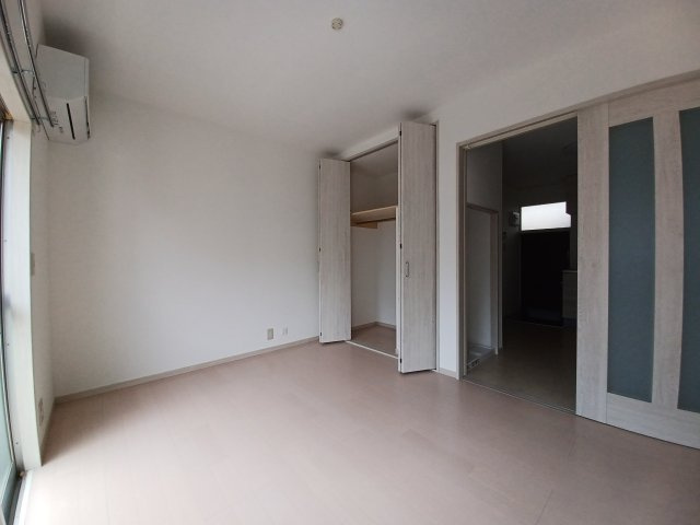 弥生荘の居間・リビング|ゆったり過ごせるリビングです