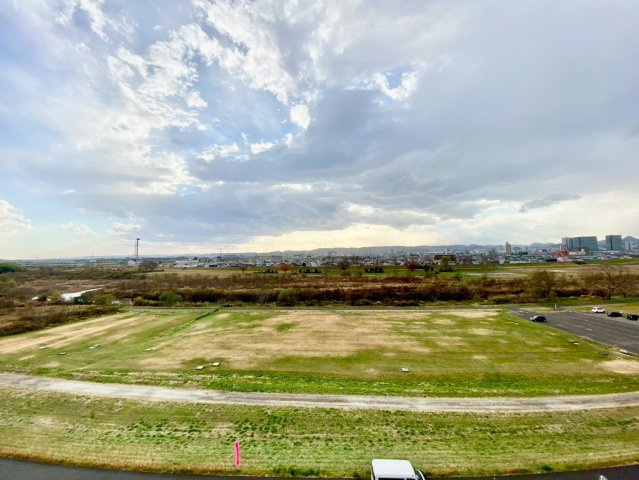 MAC広瀬川コートの展望