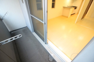 【バルコニー】 | URBAN TERRACE ABENO | バルコニー