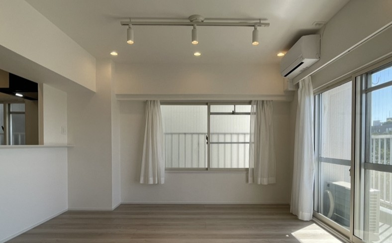 【居間・リビング】