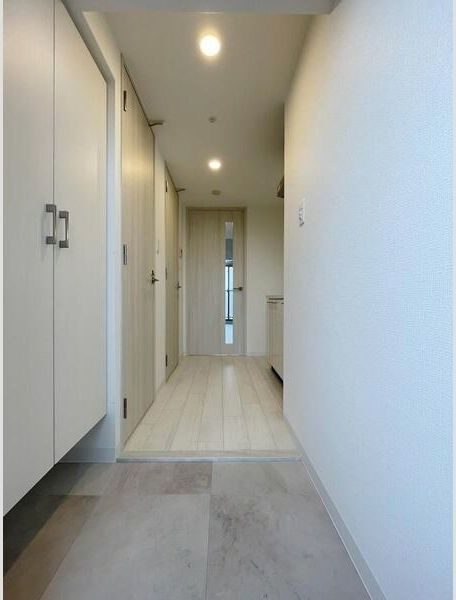 S-FORT大正リヴィエールの玄関