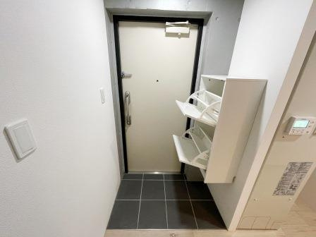 ラフォート巣鴨の玄関