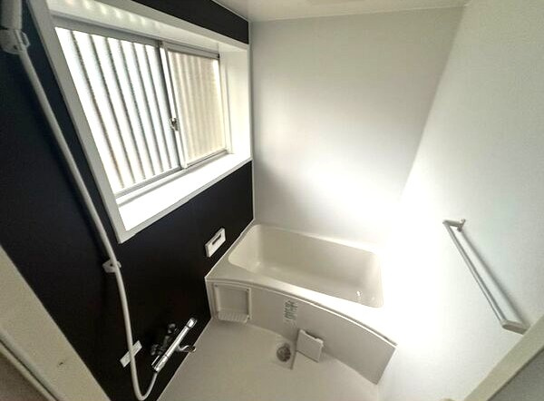 春日井市石尾台５丁目貸家の浴室