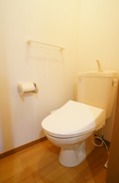 川崎市多摩区西生田３丁目のアパートのトイレ